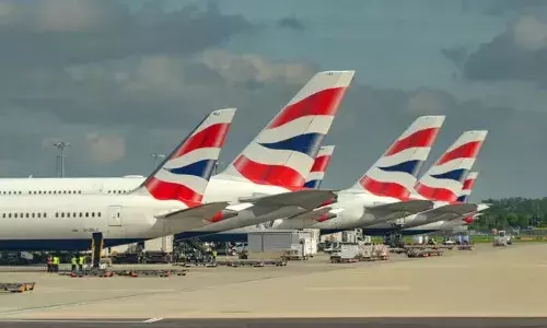 ബ്രിട്ടീഷ് എയർവെയ്‌സ് ഫ്‌ളൈറ്റിൽ ബോട്ടിൽഡ് വാട്ടർ നൽകുന്നത് നിർത്തും; പദ്ധതി നടപ്പാക്കുന്നത് രണ്ടാഴ്‌ച്ചത്തേക്ക്; പണം ലാഭിക്കുന്നതിനുള്ള പദ്ധതിയെന്ന് യാത്രക്കാർ