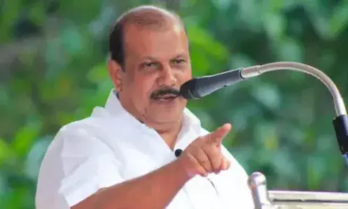 രാജ്യം നശിപ്പിച്ച നെഹ്റു മുസല്‍മാനാണ്; വിശ്വാസമില്ലെന്ന് പറഞ്ഞിട്ട് അങ്ങേര്‍ പെരയ്ക്കകത്തിരുന്ന് അഞ്ച് നേരം നിസ്‌കരിക്കുമായിരുന്നു; വിവാദ പ്രസംഗവുമായി പി സി ജോര്‍ജ്ജ്