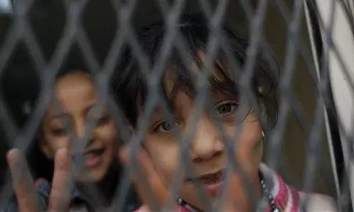 യു.എസ്.ചരിത്രത്തിലെ ഏറ്റവും വലിയ രക്ഷാപ്രവര്ത്തനം, ഫ്ലോറിഡയില് നിന്ന് കാണാതായ 60 കുട്ടികളെ കണ്ടെത്തി യു.എസ്.ചരിത്രത്തിലെ ഏറ്റവും വലിയ രക്ഷാപ്രവര്ത്തനം, ഫ്ലോറിഡയില് നിന്ന് കാണാതായ 60 കുട്ടികളെ കണ്ടെത്തി