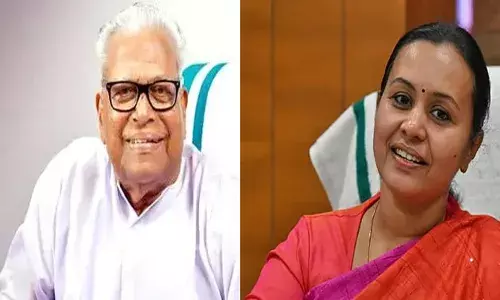 അദ്ദേഹത്തിന്റെ ആരോഗ്യനില നിലവിൽ തൃപ്തികരമാണ്..!; ആശുപത്രിയിൽ കഴിയുന്ന മുതിര്‍ന്ന സിപിഎം നേതാവ് വി എസ് അച്യുതാനന്ദനെ സന്ദർശിച്ച് ആരോഗ്യ മന്ത്രി വീണാ ജോര്‍ജ്