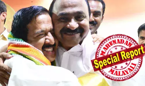 ഞാന്‍ ക്യാപ്ടന്‍ എങ്കില്‍ ചെന്നിത്തല മേജര്‍; നിലമ്പൂരില്‍ ടീം യുഡിഎഫാണ് വിജയത്തിന് പിന്നില്‍; യുഡിഎഫിന്റെ പൊളിറ്റിക്കല്‍ നറേറ്റീവ് എങ്ങനെ ജനങ്ങളിലേക്ക് എത്തിക്കാമെന്ന് ഞങ്ങള്‍ക്കറിയാമെന്ന് ചെന്നിത്തല; പിവി അന്‍വറിന്റെ വാതില്‍ അടച്ചത് യുഡിഎഫ്; രാജ് ഭവനെ മത- രാഷ്ട്രീയ പ്രചരണ വേദിയാക്കരുത്; മുഖ്യമന്ത്രിയുടെ പ്രതിഷേധം വൈകിപ്പോയി; നിലപാട് പറഞ്ഞ് വിഡി സതീശന്‍