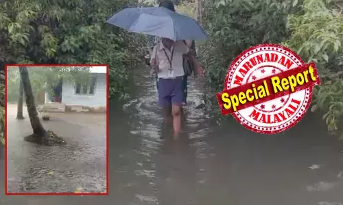 റോഡ് നിർമാണം എങ്ങുമെത്തിയില്ല; പുറത്ത് കടക്കുന്നത് മുട്ടോളമുള്ള വെള്ളത്തിലൂടെ നടന്ന്; മഴ കനത്തതോടെ വീടുകളുടെ മുറ്റം വരെ വെള്ളം കയറി; തുരുത്തിലുള്ളത് വൃദ്ധരായ കിടപ്പ് രോഗികളും വിദ്യാർത്ഥികളും ഉൾപ്പെടെ എട്ടുകുടുംബങ്ങൾ; അടിയന്തര സാഹചര്യമുണ്ടായാൽ വാഹനം പോലുമെത്തില്ല; ദുരിതമൊഴിയാതെ പന്നക്കാട്ട് തുരുത്ത് നിവാസികൾ