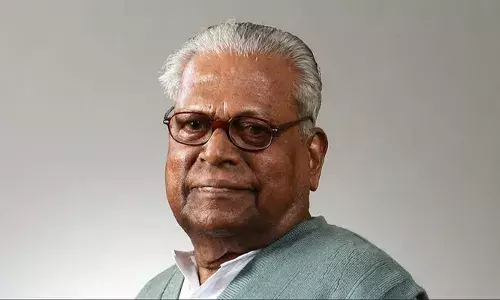 വി എസിന്റെ ആരോഗ്യനില മാറ്റമില്ലാതെ തുടരുന്നു; ഹൃദയമിടിപ്പും ശ്വാസോച്ഛ്വാസവും സാധാരണ നിലയിലാക്കാന്‍ ശ്രമം തുടരുന്നതായി മെഡിക്കല്‍ ബുള്ളറ്റിന്‍