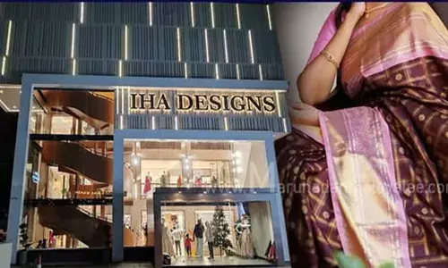 സഹോദരിയുടെ വിവാഹനിശ്ചയത്തിനായി വാങ്ങിയ സാരിയുടെ കളര്‍ മങ്ങി; പരാതിപ്പെട്ടപ്പോള്‍ ആലപ്പുഴയിലെ ഇഹാ ഡിസൈന്‍സ് അനങ്ങിയില്ല; സാരിയുടെ വിലയടക്കം 36,500 രൂപ പിഴ ചുമത്തി ഉപഭോക്തൃ കോടതി