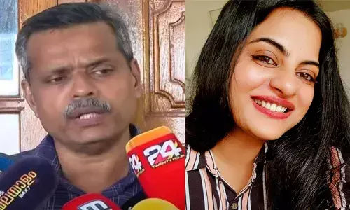 പോസ്റ്റ് ഡിലീറ്റ് ചെയ്യിപ്പിച്ചു; ഡോക്ടര്‍ ഹാരിസിന്റെ വീട്ടില്‍ കേരള പോലീസ് എത്തി വിശദീകരണം ചോദിച്ചു; പിണറായി വിജയന്റെ നമ്പര്‍ വണ്‍ ആരോഗ്യ കേരളം എങ്ങനെയുണ്ട് ഗയ്സ്? പരിഹാസവുമായി യൂത്ത് കോണ്‍ഗ്രസ് നേതാവ് താരാ ടോജോ അലക്‌സ്