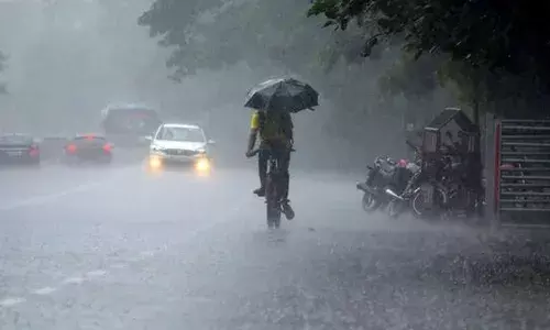 സംസ്ഥാനത്ത് മഴ തുടരു; അഞ്ച് ജില്ലകളില്‍ ഇന്ന് യെല്ലോ അലേര്‍ട്ട്