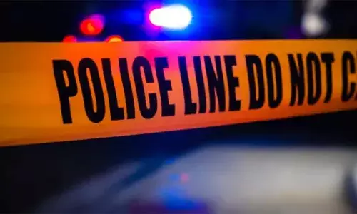 ഉത്തര്‍പ്രദേശില്‍ വ്യാപാരിയും കുടുംബവും ജീവനൊടുക്കി; ബാങ്ക് വായ്പയെടുത്ത് തിരിച്ചടയ്ക്കാന്‍ കഴിയാത്ത ബുദ്ധിമുട്ടിലായിരുന്നു കുടുംബമെന്ന് പോലീസ്