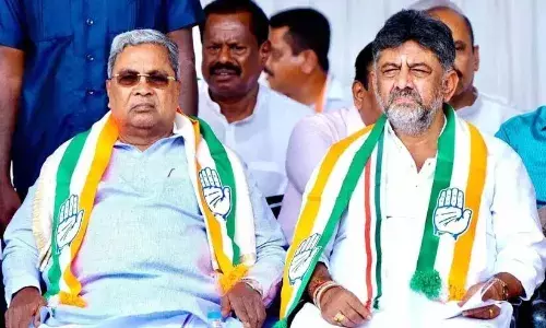 കര്‍ണാടകയില്‍ മുഖ്യമന്ത്രി മാറില്ല; സിദ്ധരാമയ്യയെ മാറ്റുന്നത് പാര്‍ട്ടിയുടെ ആലോചനയിലില്ല; നേതൃമാറ്റ ഊഹാപോഹങ്ങള്‍ തള്ളി കോണ്‍ഗ്രസ്;  സംശയമെന്താണ്, ഞാന്‍ തന്നെ മുഖ്യമന്ത്രിയായി തുടരും എന്ന് സിദ്ധരാമയ്യയും