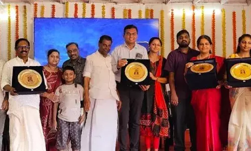 ഡോക്ടര്‍മാരിലൂടെ പ്രവര്‍ത്തിക്കുന്നത് ദൈവത്തിന്റെ കരങ്ങള്‍: തിരുവഞ്ചൂര്‍ രാധാകൃഷ്ണന്‍ എം എല്‍ എ