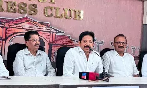 മാന്ത്രികലോകത്ത് അച്ഛന്റെ പ്രചോദനത്തിന് സമര്‍പ്പണവുമായി മുതുകാട്; ഇല്യൂഷന്‍ ടു ഇന്‍സ്പിരേഷന്‍ ആഗസ്റ്റ് 9ന് കോഴിക്കോട്