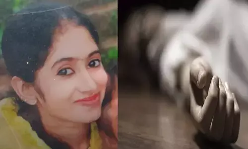 അവസാനമായി വാട്സാപ്പിൽ കണ്ടത് പാതിരാത്രി; രാവിലെ കിടപ്പുമുറിയിൽ ദാരുണ കാഴ്ച; ഒറ്റപ്പാലത്ത് 22- കാരിയെ ഭർതൃഗ‍ൃഹത്തിൽ മരിച്ച നിലയിൽ കണ്ടെത്തി; ദുരൂഹത ആരോപിച്ച് കുടുംബം