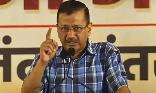 ഗുജറാത്തിലെ ഭരണകക്ഷിയായ ബി.ജെ.പിയെ സഹായിക്കുന്നു;  ആം ആദ്മി പാര്‍ട്ടിക്ക് കോണ്‍ഗ്രസുമായി ബന്ധമില്ല;   ഇന്ത്യ മുന്നണി ലോക്സഭാ തെരഞ്ഞെടുപ്പിന് മാത്രമുള്ളതായിരുന്നുവെന്ന് കെജ്രിവാള്‍