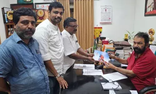 ക്ഷേമനിധി ക കുടിശിഖ ഉടന് വിതരണം ചെയ്യുക - എഫ് ഐ ടി യു ക്ഷേമനിധി ക കുടിശിഖ ഉടന് വിതരണം ചെയ്യുക - എഫ് ഐ ടി യു