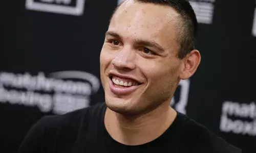 പ്രശസ്ത മെക്‌സിക്കന്‍ ബോക്‌സര്‍ ജൂലയോ ഷാവോസ് അറസ്റ്റില്‍; പിടിയിലായത് അനധികൃത കുടിയേറ്റത്തിന്; ജന്മനാടായ മെക്‌സിക്കോയിലേക്ക് നാട് കടത്തും; മെക്‌സിക്കോയില്‍ എത്തിയാല്‍ ഉടന്‍ അറസ്റ്റ്