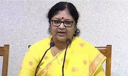 ബിന്ദുവിന്റെ കുടുംബത്തെ ഫോണല്‍ വിളിച്ചു മന്ത്രി ആര്‍ ബിന്ദു; കുടുംബത്തിന് നാഷണല്‍ സര്‍വീസ് സ്‌കീം  കൈത്താങ്ങാകും;  വീട് നവീകരിച്ചു നല്‍കുമെന്ന് മന്ത്രിയുടെ ഉറപ്പ്