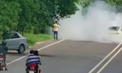 ബിഎംഡബ്ല്യൂ കാറിൽ കുതിച്ചെത്തി; റോഡിന് നാടുവിലിട്ട് ഡ്രിഫ്ട് ചെയ്ത് പ്രകടനം; എഫ് വൺ എഫക്ട് ആണോയെന്ന് കണ്ടുനിന്നവർ; ഒരു ട്രോഫി താരമെന്ന് പോലീസ്