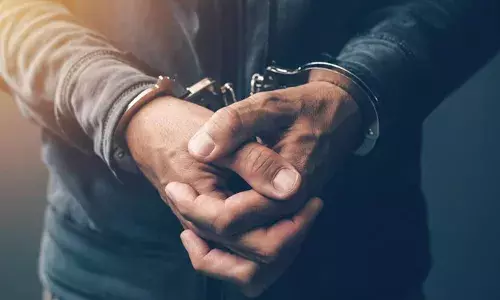 ചിരട്ട മോഷണം; രണ്ടു പേര്‍ അറസ്റ്റില്‍