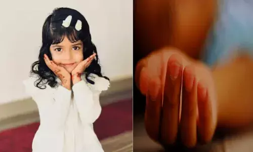പുലർച്ചെ റോഡിൽ ചുഴലിക്കാറ്റ് ആഞ്ഞുവീശി; പിന്നാലെ കാറിന്റെ നിയന്ത്രണം നഷ്ടപ്പെട്ട് അപകടം; ഒമാനിൽ മലയാളി പെൺകുട്ടിക്ക് ദാരുണാന്ത്യം; വേദനയോടെ കുടുംബം