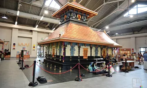 ബ്രാംപ്ടണ് ഗുരുവായൂരപ്പന് ക്ഷേത്രത്തില് പ്രതിഷ്ട ദിന മഹോത്സവം കൊണ്ടാടി ബ്രാംപ്ടണ് ഗുരുവായൂരപ്പന് ക്ഷേത്രത്തില് പ്രതിഷ്ട ദിന മഹോത്സവം കൊണ്ടാടി