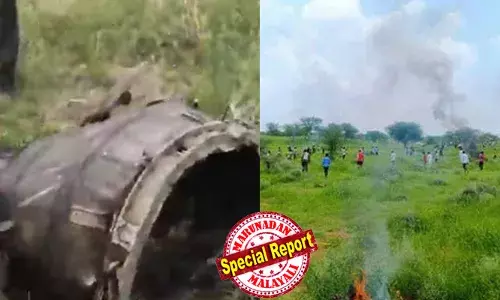 രാജസ്ഥാനിലെ ചുരുവില്‍ വ്യോമസേനയുടെ യുദ്ധവിമാനം തകര്‍ന്നുവീണു; രണ്ട് പൈലറ്റുമാര്‍ മരിച്ചതായി വിവരം; സ്ഥലത്ത് നിന്ന് ശരീരാവശിഷ്ടങ്ങള്‍ കണ്ടെത്തി; പരിശീലനപ്പറക്കലിനിടെ അപകടത്തില്‍പെട്ടത് ജഗ്വാര്‍ ഫൈറ്റര്‍ ജെറ്റ്