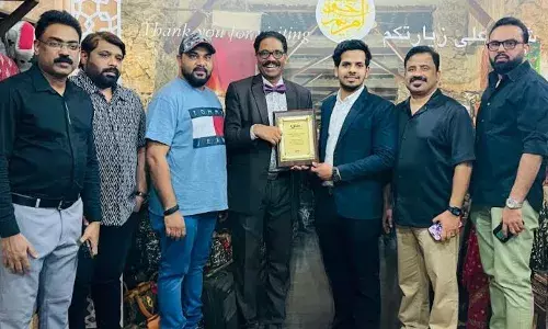 ബൈത്ത് മറിയം ബ്രദേര്സ് റസ്റ്റോറന്റിന് ഖത്തറിലെ മികച്ച കുവൈത്തി ഭക്ഷണശാലക്കുള്ള അവാര്ഡ് ബൈത്ത് മറിയം ബ്രദേര്സ് റസ്റ്റോറന്റിന് ഖത്തറിലെ മികച്ച കുവൈത്തി ഭക്ഷണശാലക്കുള്ള അവാര്ഡ്