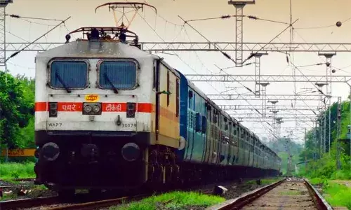 കോഴിക്കോട്-പാലക്കാട് പ്രത്യേക തീവണ്ടി ഇനി എല്ലാ ദിവസവും ഓടും; രാവിലെ 10.10-ന് കോഴിക്കോട്ടുനിന്ന് ആരംഭിച്ച് ഉച്ചയ്ക്ക് 1.05-ന് പാലക്കാട്ടെത്തും