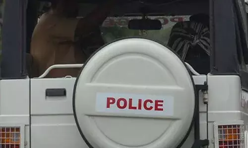 കുടമറയാക്കി പെട്രോള്‍ പമ്പില്‍ നിന്നും ഒന്നര ലക്ഷം രൂപ കവര്‍ന്നു; പ്രതിയെ തിരിച്ചറിഞ്ഞ് പോലിസ്