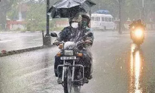 സംസ്ഥാനത്ത് കാലവര്‍ഷം വീണ്ടും ശക്തിപ്പെടുന്നു; അടുത്ത ബുധനാഴ്ച വരെ ഒറ്റപ്പെട്ടയിടങ്ങളില്‍ ശക്തവും തീവ്രവുമായ മഴയ്ക്ക് സാധ്യത; ജില്ലകളില്‍ അലേര്‍ട്ടുകള്‍ പ്രഖ്യാപിച്ചു; ഈ ദിവസങ്ങില്‍ മത്സ്യബന്ധനത്തിനും വിലക്ക്