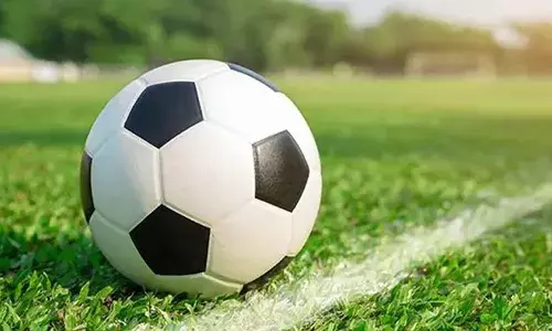 യമനില്‍ ഫുട്‌ബോള്‍ കളിക്കുകയായിരുന്ന അഞ്ച് കുട്ടികള്‍ സ്‌ഫോടനത്തില്‍ കൊല്ലപ്പെട്ടു; തീവ്രവാദികള്‍ പീരങ്കിഷെല്‍ പ്രയോഗിച്ചെന്ന് ഹൂതികള്‍