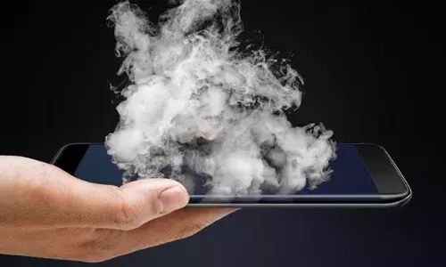 13,859 രൂപ  നല്‍കി പുതാതിയ വാങ്ങിയ ഫോണ്‍ അമിതമായി ചൂടായി; മറ്റി നല്‍കാന്‍ തയ്യാറാവാതെ കമ്പനി: 33,859 രൂപ നഷ്ടപരിഹാരം നല്‍കാന്‍ വിധി