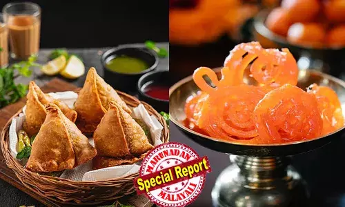 ജിലേബിയും സമൂസയും ആരോഗ്യത്തിന് ഹാനികരം!  പുകവലിയ്ക്ക് സമാനമായ മുന്നറിയിപ്പ് പ്രദര്‍ശിപ്പിച്ച് വില്‍പ്പന നടത്തണം; ലഡ്ഡു, വട പാവ്, പക്കോഡ എന്നിവയും സൂക്ഷ്മ പരിശോധനയില്‍;  ലഘുഭക്ഷണങ്ങളിലെ എണ്ണയും കൊഴുപ്പും പഞ്ചസാരയും അപകടകരമെന്ന് കേന്ദ്ര ആരോഗ്യ മന്ത്രാലയം
