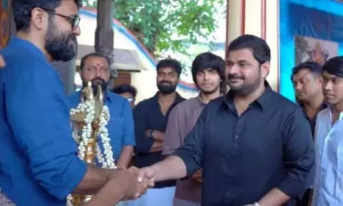 മുകുന്ദന്‍ ഉണ്ണി അസ്സോസിയേറ്റ്‌സ് സംവിധായകന്റെ അടുത്ത ചിത്രം നസ്ലിനൊപ്പം; സിനിമയ്ക്കുള്ളിലെ സിനിമയുടെ കഥയുമായി മോളിവുഡ് ടൈംസ്; ചിത്രത്തിന്റെ പൂജ നടന്നു