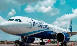 എഞ്ചിന് തകരാര്; മുംബൈയില് അടിയന്തര ലാന്ഡിങ് നടത്തി ഡല്ഹിയില് നിന്നും ഗോവയിലേക്ക് പറന്ന ഇന്ഡിഗോ വിമാനം എഞ്ചിന് തകരാര്; മുംബൈയില് അടിയന്തര ലാന്ഡിങ് നടത്തി ഡല്ഹിയില് നിന്നും ഗോവയിലേക്ക് പറന്ന ഇന്ഡിഗോ വിമാനം