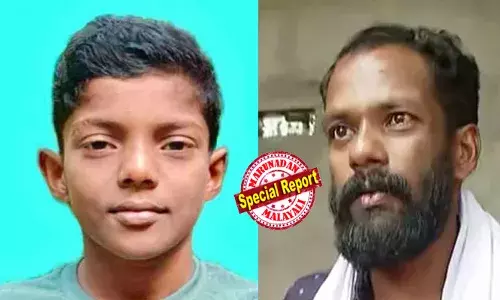 എന്റെ മോനെ എനിക്ക് നഷ്ടപ്പെട്ടു, അത്രയേ അറിയത്തുള്ളൂ; സ്‌കൂളില്‍ കൊണ്ടാക്കിയിട്ട് വൈകിട്ട് നേരത്തെ വരാം മോനേ എന്ന് പറഞ്ഞ് പോയതാണ് : വിങ്ങിപ്പൊട്ടുന്ന മനുവിന് മുന്നില്‍ ആശ്വാസ വാക്കുകള്‍ നിഷ്പ്രഭമാകുന്നു; ഏറെ നേരത്തെ പരിശ്രമത്തിനൊടുവില്‍ കുവൈത്തിലുളള മിഥുന്റെ അമ്മയെ വിവരം അറിയിച്ചതായി ബന്ധുക്കള്‍