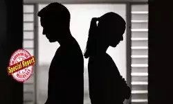 ഭാര്യ ശാരീരിക ബന്ധം നിഷേധിക്കുന്നു; വിവാഹേതര ബന്ധം ആരോപിച്ച് വീട്ടുകാരുടെയും സുഹൃത്തുക്കളുടെയും ജീവനക്കാരുടെയും മുന്നില് വച്ച് പരസ്യമായി അപമാനിക്കുന്നുവെന്ന് ഭര്ത്താവ്; ഭാര്യയുടെ പെരുമാറ്റം ക്രൂരതയ്ക്ക് തുല്യം; വിവാഹ മോചനം അനുവദിച്ച് ബോംബെ ഹൈക്കോടതി ഭാര്യ ശാരീരിക ബന്ധം നിഷേധിക്കുന്നു; വിവാഹേതര ബന്ധം ആരോപിച്ച് വീട്ടുകാരുടെയും സുഹൃത്തുക്കളുടെയും ജീവനക്കാരുടെയും മുന്നില് വച്ച് പരസ്യമായി അപമാനിക്കുന്നുവെന്ന് ഭര്ത്താവ്; ഭാര്യയുടെ പെരുമാറ്റം ക്രൂരതയ്ക്ക് തുല്യം; വിവാഹ മോചനം അനുവദിച്ച് ബോംബെ ഹൈക്കോടതി
