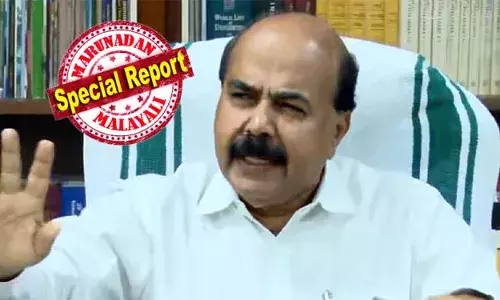 വിദ്യാര്ത്ഥികളെന്ന വ്യാജേന ചിലര് സര്വകലാശാലയില് അക്രമം നടത്തി; സര്വകലാശാലയില് വരാതിരുന്നത് സംഘര്ഷം കാരണം; ഇനി ഒരു ഡിഗ്രി സര്ട്ടിഫിക്കറ്റ് പോലും ഒപ്പിടാന് ഇല്ലെന്ന് മോഹനന് കുന്നുമ്മല്; രജിസ്ട്രാറുടെ സസ്പെന്ഷന് ഒരു ശിക്ഷ അല്ല, സ്വാഭാവിക നടപടിയെന്നും വിസിയുടെ വാദം വിദ്യാര്ത്ഥികളെന്ന വ്യാജേന ചിലര് സര്വകലാശാലയില് അക്രമം നടത്തി; സര്വകലാശാലയില് വരാതിരുന്നത് സംഘര്ഷം കാരണം; ഇനി ഒരു ഡിഗ്രി സര്ട്ടിഫിക്കറ്റ് പോലും ഒപ്പിടാന് ഇല്ലെന്ന് മോഹനന് കുന്നുമ്മല്; രജിസ്ട്രാറുടെ സസ്പെന്ഷന് ഒരു ശിക്ഷ അല്ല, സ്വാഭാവിക നടപടിയെന്നും വിസിയുടെ വാദം