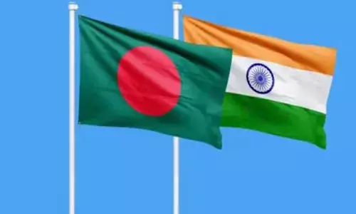 സമുദ്രാതിര്‍ത്തി ലംഘിച്ച് മത്സ്യബന്ധനം നടത്തിയെന്ന് ആരോപണം; 34 ഇന്ത്യന്‍ മത്സ്യത്തൊഴിലാളികളെ അറസ്റ്റ് ചെയ്ത് ബംഗ്ലാദേശ്: തിരിച്ചെത്തിക്കാന്‍ ശ്രമം തുടങ്ങിയതായി കേന്ദ്രം