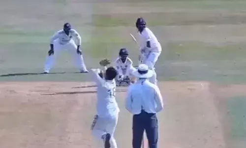 ബാറ്റിങ്ങില്‍ മാത്രമല്ല ബൗളിങ്ങിലും ഇന്ത്യയുടെ ലിറ്റില്‍ സൂപ്പര്‍സ്റ്റാര്‍; ഇംഗ്ലണ്ട് അണ്ടര്‍ 19 ടീമിനെതിരായ ആദ്യ യൂത്ത് ടെസ്റ്റിലും ചരിത്രം കുറിച്ച് വൈഭവ് സൂര്യവംശി;  അര്‍ധസെഞ്ച്വറിയും വിക്കറ്റ് നേടുന്ന ഏറ്റവും പ്രായംകുറഞ്ഞ താരവുമായി പതിനാലുകാരന്‍