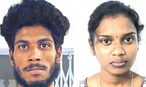 ലോഡ്ജ് മുറിയിലേക്ക് വിളിച്ചു വരുത്തി യുവാവിനെ ഭീഷണിപ്പെടുത്തി നഗ്നചിത്രങ്ങളും വീഡിയോയും പകര്‍ത്തി പണം തട്ടി; രണ്ട് പേര്‍ പിടിയില്‍