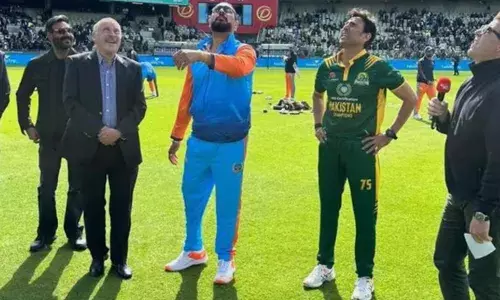 രാജ്യമാണു പ്രധാനം, മറ്റൊന്നും അതിലും വലുതല്ല; പാക്കിസ്ഥാനെതിരെ കളിക്കില്ലെന്ന് ശിഖര്‍ ധവാന്‍; മറ്റ് പ്രമുഖ താരങ്ങളും പിന്മാറി;  പഹല്‍ഗാം ഭീകരാക്രമണം ഓര്‍മിപ്പിച്ച് ആരാധകരും; ലെജന്‍ഡ്സ് ട്വന്റി 20 ലീഗില്‍ ഇന്ത്യ-പാകിസ്ഥാന്‍ മത്സരം ഉപേക്ഷിച്ചു