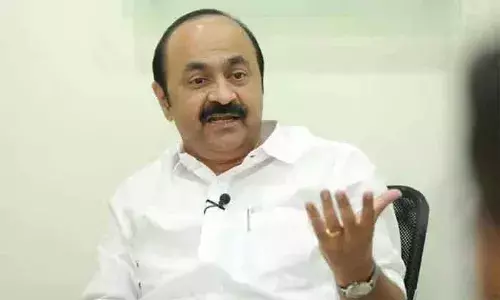 എല്ലാം മുഖ്യമന്ത്രി പറഞ്ഞു പറയിപ്പിക്കുന്നതാണ്;  ഇത്തരം പ്രസ്താവനകളില്‍ നിന്ന് സമുദായ നേതാക്കള്‍ മാറിനില്‍ക്കണം; ഇത് ശ്രീനാരായണ ഗുരുവിന്റെ ദര്‍ശനങ്ങള്‍ക്ക് യോജിച്ചതല്ല; വെള്ളാപ്പള്ളിയുടെ വിദ്വേഷ പരാമര്‍ശത്തിനെതിരെ വി ഡി സതീശന്‍