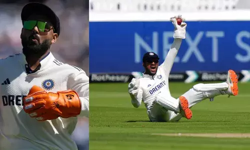 പരിക്ക് പൂര്‍ണമായി ഭേദമായില്ലെങ്കില്‍ ഋഷഭ് പന്ത് സ്പെഷ്യലിസ്റ്റ് ബാറ്ററാകും;  ധ്രുവ് ജുറലിനെ ടീമില്‍ ഉള്‍പ്പെടുത്താന്‍ ഗംഭീറിന്റെ നീക്കം; കരുണ്‍ ടീമിന് പുറത്തേക്ക്; മാഞ്ചസ്റ്ററിലെ നാലാം ടെസ്റ്റിന് ഒരുങ്ങി ഇന്ത്യ