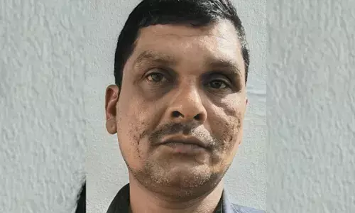 മദ്യപിച്ച് വീട്ടിലെത്തി; കഥ പറഞ്ഞു കേൾപ്പിക്കാമെന്ന് പറഞ്ഞ് മുറിയിലേക്ക് വിളിച്ചു വരുത്തി അഞ്ച് വയസുകാരനെ പീഡിപ്പിച്ചു; പ്രതിയെ കണ്ട് പോലീസിന് അമ്പരപ്പ്; സംഭവം പത്തനംതിട്ടയിൽ