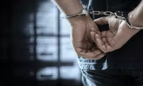 അവിഹിത ബന്ധം ആരോപിച്ച് ദമ്പതികളെ  മരുഭൂമിയില്‍ കൊണ്ടുപോയി വെടിവച്ചുകൊന്ന സംഭവം; 14 പേര്‍ അറസ്റ്റില്‍: നടന്നത് ദുരഭിമാനക്കൊലയെന്ന് ആരോപണം