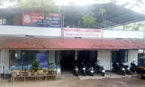 യുവാവിനെ തട്ടിക്കൊണ്ടുപോയി കവര്‍ച്ച ചെയ്ത് കൊലപ്പെടുത്താന്‍ ശ്രമം; കുപ്രസിദ്ധ ഗുണ്ടാ നേതാവ് അടക്കം എട്ടു പേര്‍ അറസ്റ്റില്‍