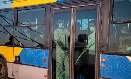 കുടിയേറ്റക്കാര്‍ക്കെതിരെ കര്‍ശന നടപടിക്ക് ഗ്രീസ്; ആഫ്രിക്കന്‍  അനധികൃത കുടിയേറ്റക്കാരെ കൂട്ടത്തോടെ അറസ്റ്റ് ചെയ്തു