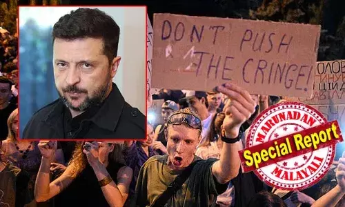 യുദ്ധത്തിന്റെ തുടക്കകാലത്ത് യുക്രൈന്‍കാരുടെ ഹീറോയായ പ്രസിഡന്റ് ഇപ്പോള്‍ വില്ലനാകുന്നു; വിവാദമായ അഴിമതി വിരുദ്ധ ബില്ലില്‍ ഒപ്പുവെച്ച സെലന്‍സ്‌കിക്കെതിരെ യുക്രൈനില്‍ പ്രക്ഷോഭം; പൊതുയോഗങ്ങള്‍ പട്ടാള നിയമം ഉപയോഗിച്ച് നിരോധിച്ചിട്ടും നൂറ് കണക്കിന് ആളുകള്‍ തെരുവില്‍