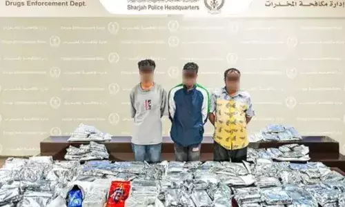 കുടുംബത്തെ മറയാക്കി മയക്കുമരുന്ന് കടത്ത്: ഏഴു പേരെ അറസ്റ്റു ചെയ്ത് ഷാര്‍ജ പോലീസ്