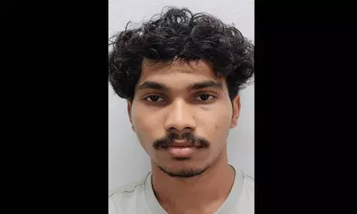 ഒരുമിച്ചുളള ബസ് യാത്രയില്‍ കണ്ടുമുട്ടി; സോഷ്യല്‍മീഡിയ വഴി അടുപ്പത്തിലായി; പതിനഞ്ചുകാരിയെ വിവിധ സ്ഥലത്ത് എത്തിച്ച് പീഡനം; പത്തൊന്‍പതുകാരനെ അറസ്റ്റ് ചെയ്ത് മലയാലപ്പുഴ പോലീസ്