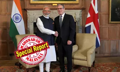 70000 കോടിയുടെ ഡീല്‍, ഇന്ത്യയില്‍ ബ്രിട്ടീഷ് ആഡംബരം പറന്നിറങ്ങും; നോക്കുന്നിടത്തെല്ലാം ജാഗ്വറും ലാന്‍ഡ് റോവറും നിറയും; ഇന്ത്യയിലെ സാധാരണക്കാരുടെ പണം പോലും ബ്രിട്ടനിലേക്ക് ഒഴുകും; ഇന്ത്യന്‍ തുണിയും ചെമ്മീനും മരുന്നുകളും യുകെയിലേക്കും; കൊടുത്തും വാങ്ങിയും പരസ്പരം കൈകോര്‍ക്കുമ്പോള്‍ ആയിരക്കണക്കിന് തൊഴില്‍ അവസരവും; ആനയും സിംഹവും ഒന്നിച്ചു നടന്നു തുടങ്ങുന്നത് അടുത്ത തിരഞ്ഞെടുപ്പിന് തൊട്ടു മുന്‍പേ